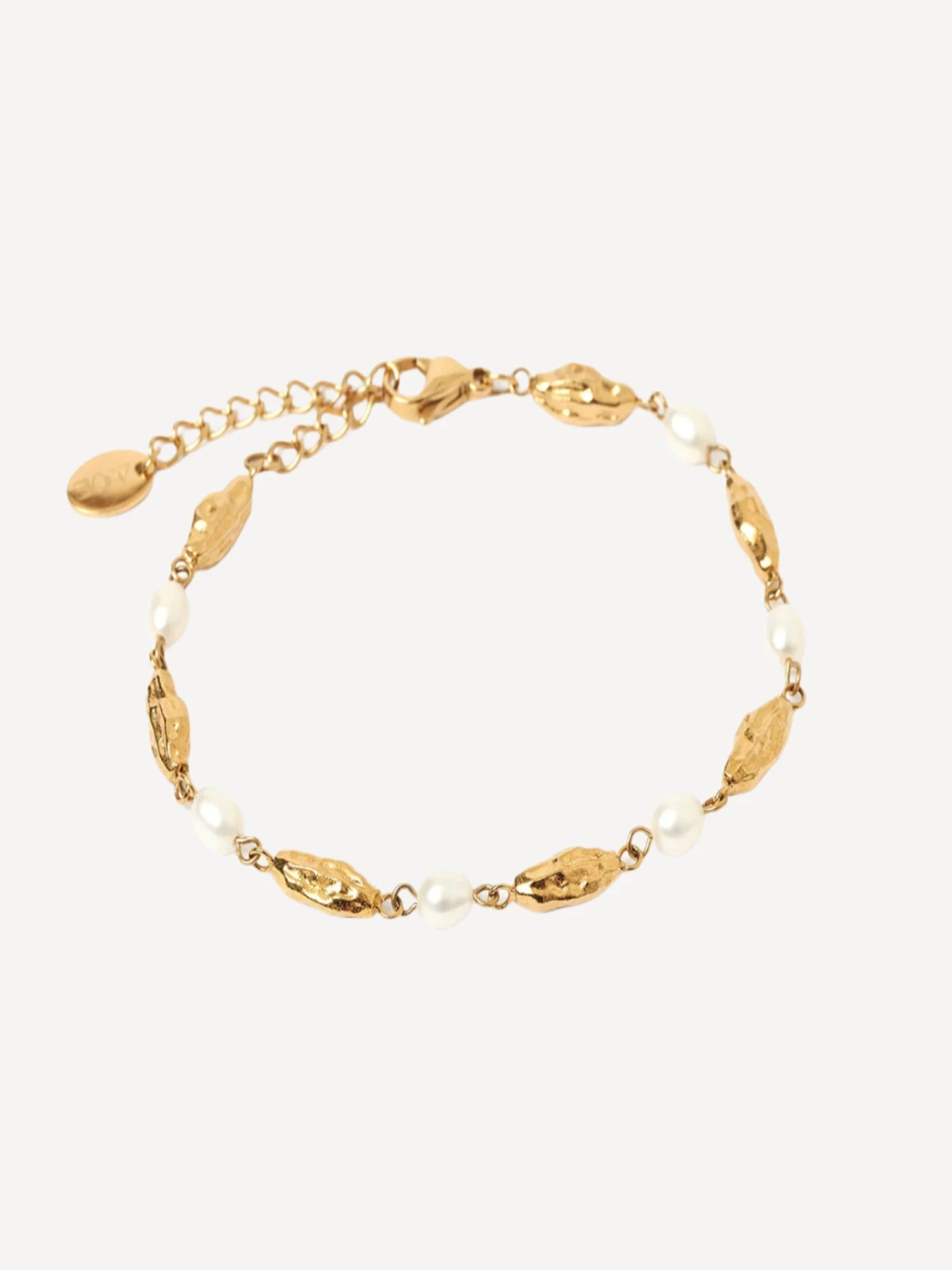 Mimi Pearl and Gold Bracelet